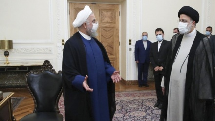 イラン大統領府事務所が、新大統領に委託