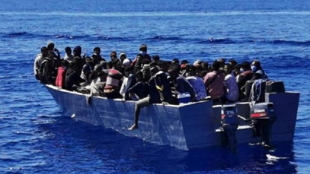 Migranti: un morto e 24 dispersi al largo delle Canarie