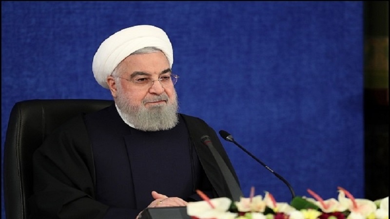 Ruhani: Udhëzimet e liderit suprem dhe prania e popullit, ka qenë çelësi i sukseseve të qeverisë së Iranit në tetë vitet e kaluara