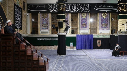 د حسیني تاسوعا د شپې عزاداري د معظم رهبر په شتون سره وشوه