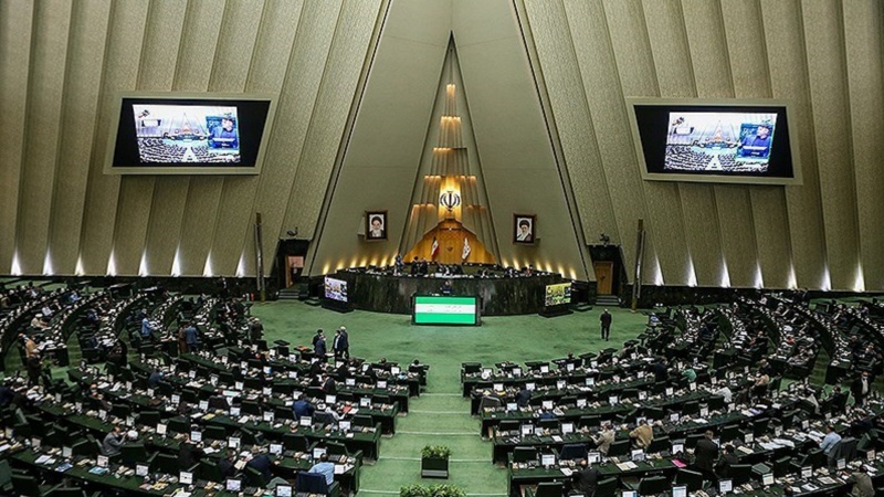نامه 250 نماینده مجلس به رئیس جمهور درباره مذاکرات هسته‌ای
