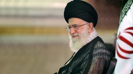 伊斯兰革命最高领袖向伊朗残奥会代表团致谢