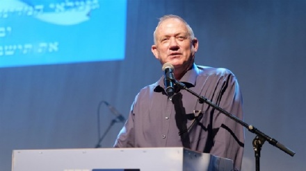 בני גנץ: בנט תמך בפגישה עם אבו מאזן