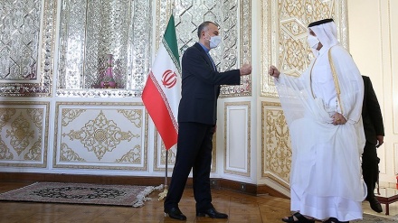 Menlu Iran Menerima Kunjungan Mitranya dari Qatar