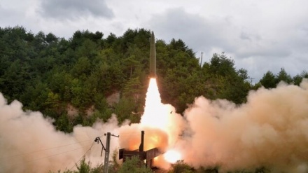 北朝鮮の飛翔体、日本のＥＥＺ外に落下か