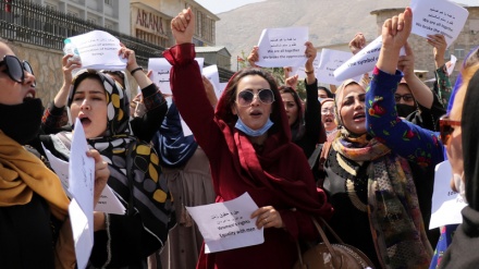 タリバン指導部メンバー、「アフガン女性への脅威はない」