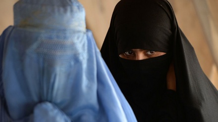 Forcat speciale britanike u veshën me burka për t'i shpëtuar talebanëve