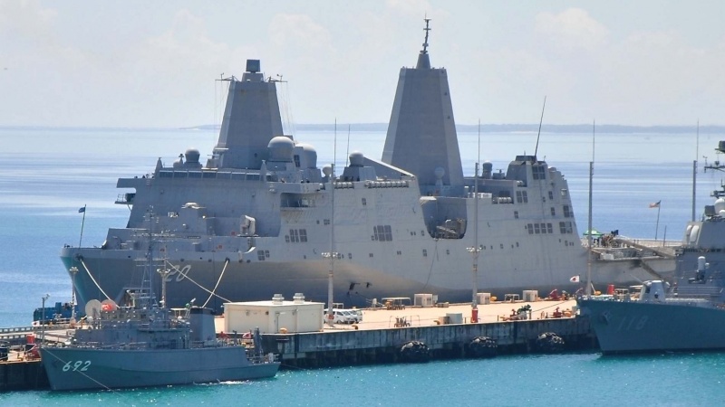 米海軍 佐世保配備 強襲揚陸艦LHA7トリポリ チャレンジコイン そろ