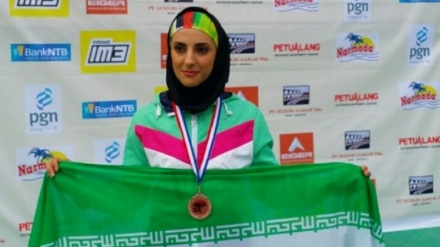 伊朗运动员世界攀岩锦标赛获得第三名