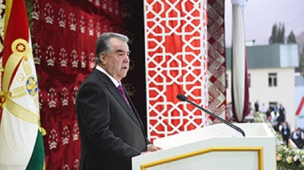 تاکید رحمان بر ارتقای مذاکرات دوجانبه درباره تعیین خطوط مرزی در دیدار با وزیر خارجه قرقیزستان