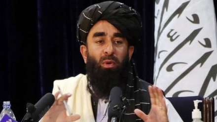 مجاهد: عاملان انفجار روز جمعه در کابل را به زودی شناسایی می کنیم
