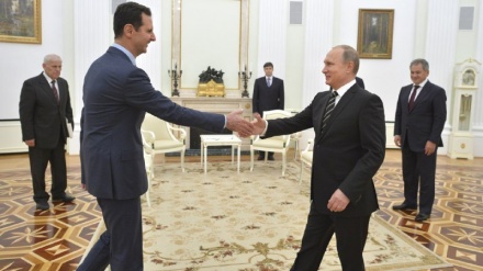 ロシア大統領府にて、プーチン氏とシリア大統領が会談