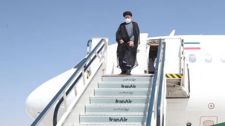 イラン大統領が、就任後初の外遊としてタジキスタン訪問へ