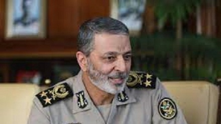  فرمانده ارتش ایران: تا آخرین نفس از دستاوردهای مقاومت دفاع می‌کنیم