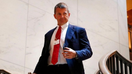 Themeluesi i Blackwater shiti bileta për t'u larguar nga Afganistani për 6,500 dollarë