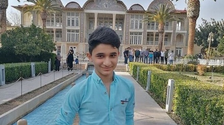 Lideri Suprem pranon t'i atribuojë titullin martir heroit të ri iranian