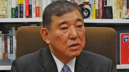 石破氏が、支持見込めずに総裁選出馬を断念