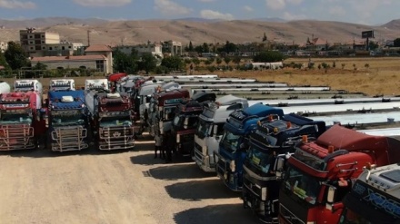 İran akaryakıt tankerlerinden oluşan yeni bir konvoy Suriye sınırını geçerek Lübnan'a girdi