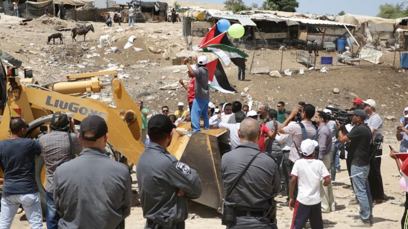 לא לפנות את חאן אל-אחמר