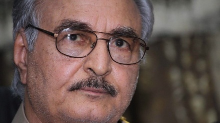 Libia, Haftar sospende le proprie funzioni militari