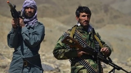 アフガン北東部制圧に関して、タリバンとその反対勢力による矛盾した表明が錯綜