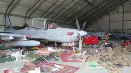 Démolition d'équipements américains à l'aéroport de Kaboul