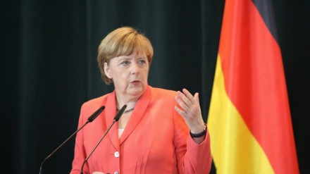 Merkel: Keamanan Masa Depan Eropa Tergantung Partisipasi Rusia