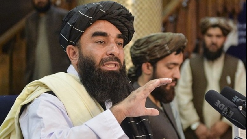طالبان: عاملان انفجار تروریستی قندوز را مجازات می کنیم