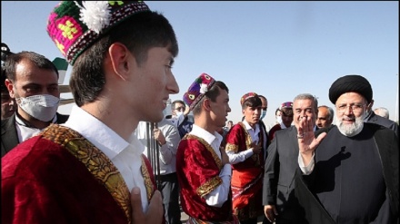 استقبال مردم کولاب تاجیکستان ازرئیس جمهور ایران 