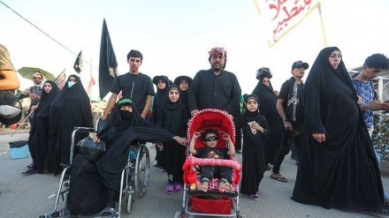 Peziarah Arbain Berjalan Kaki dari Najaf ke Karbala (2)