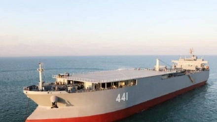 Iran produrrà una nuova grande nave da guerra