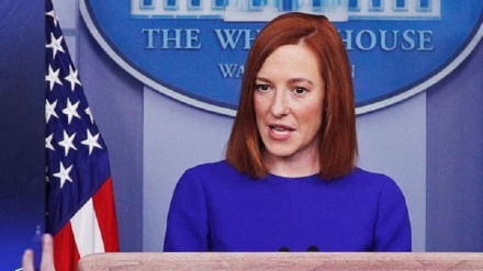 米ホワイトハウス報道官、「大統領の支持率低下はコロナ対策が原因」