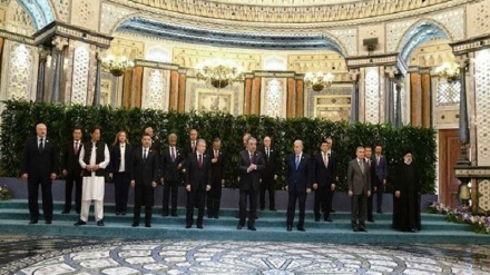 ŞİT toplantısında 30 işbirliği belgesi imzalandı