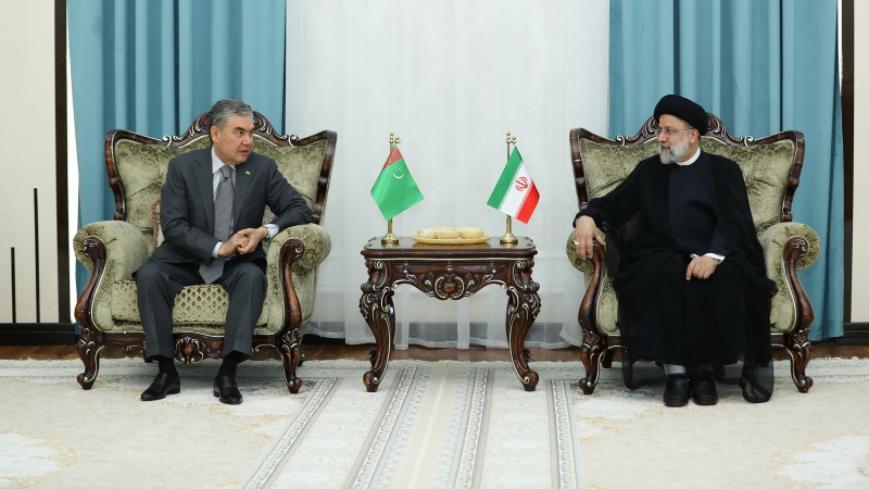 İran ile Türkmenistan arasında 5 anlaşma imzalandı