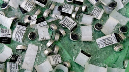 Europa, vaccini in scadenza: molti paesi gettano via 'dosi scadute'