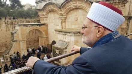 Zionis Serang Jemaah al-Aqsa, Shekh Ikrimah Keluarkan Fatwa