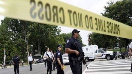 米ケンタッキー州でスクールバス待つ生徒を銃撃、3人が死傷