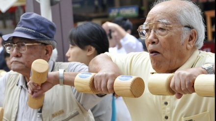 総務省、「65歳以上の高齢者は過去最多の3640万人」