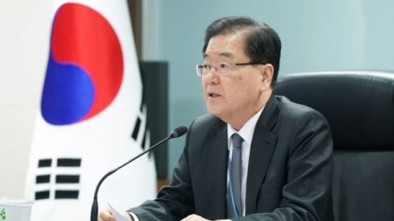 韓国外相、対日関係改善は「原則を守りながら方法を模索」