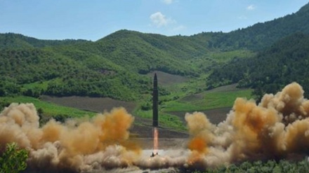 Koreja e Veriut kryen testin e ri raketor