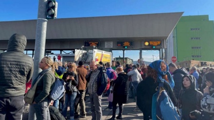 Italia:Trieste, lacrimogeni e idranti sui manifestanti