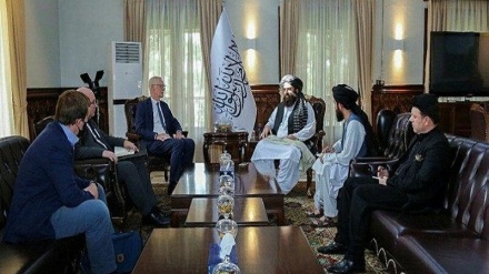 هشدار طالبان به آمریکا: دولت موقت افغانستان را تضعیف نکنید