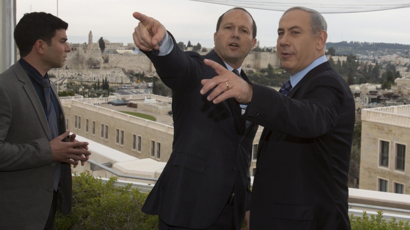 כשההון מחסן פוליטיקאים