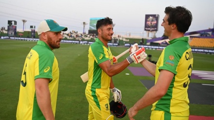 দক্ষিণ আফ্রিকার বিপক্ষে রুদ্ধশ্বাস জয়ে বিশ্বকাপ শুরু অস্ট্রেলিয়ার