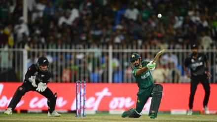 ভারতের পর এবার নিউজিল্যান্ডকেও হারাল পাকিস্তান, ম্যাচ সেরা রউফ