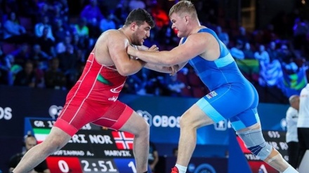 レスリング男子世界選手権、グレコローマン重量級でイラン人選手が歴史的金メダル