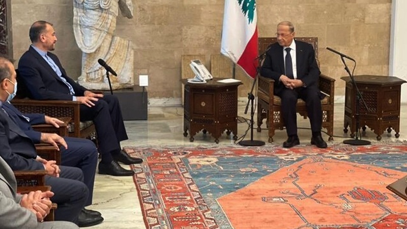 Menlu RII Hossein Amir-Abdollahian bertemu Presiden Lebanon Michel Aoun di Beirut, Kamis (7/10/2021)
