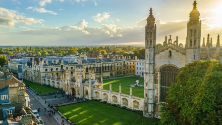 Trinity College di Cambridge taglia i fondi per l’industria della guerra e per Israele