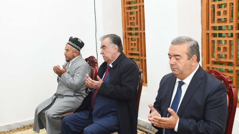 سفر رئیس جمهور تاجیکستان به ناحیه خاولینگ منطقه ختلان