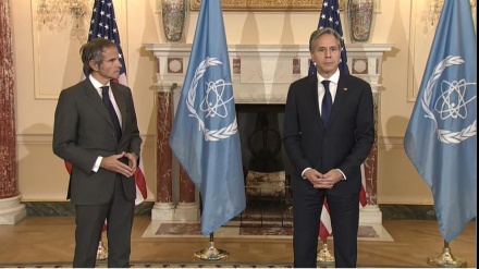 Blinken flet me Grossin për programin paqësor bërthamor të Iranit